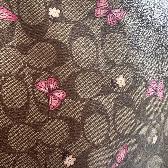 Coach Gallery Tote in Signature Canvas with Butterfly Print with COA - Picture 10 of 13